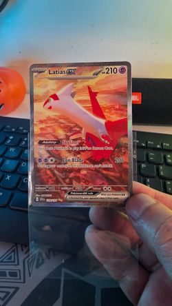 Latias ex #239 Pokemon Surging Sparks