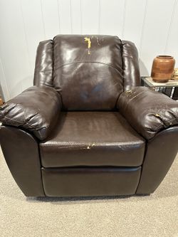 Ashley Furniture Recliner *FREE*