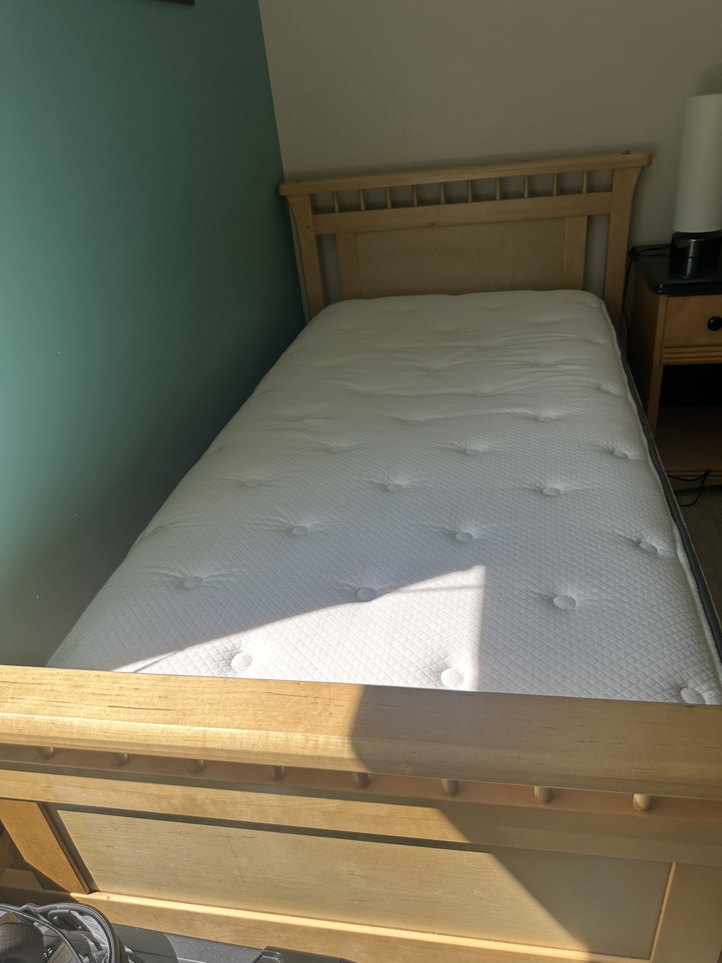 Wooden Twin Bed Frame (not Including Mattress)