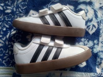 Like new Adidas size 8c Toddler $30