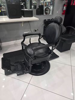 Barber chair