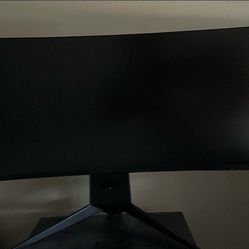 32in ALIENWARE Ultrawide Monitor OBO