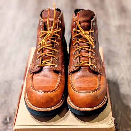 Red Wing - 8886 (Rare with New Laces) - 9D - FIXED PRICE (No