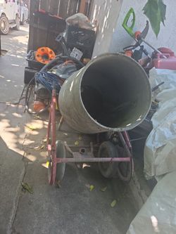 Concrete mixer