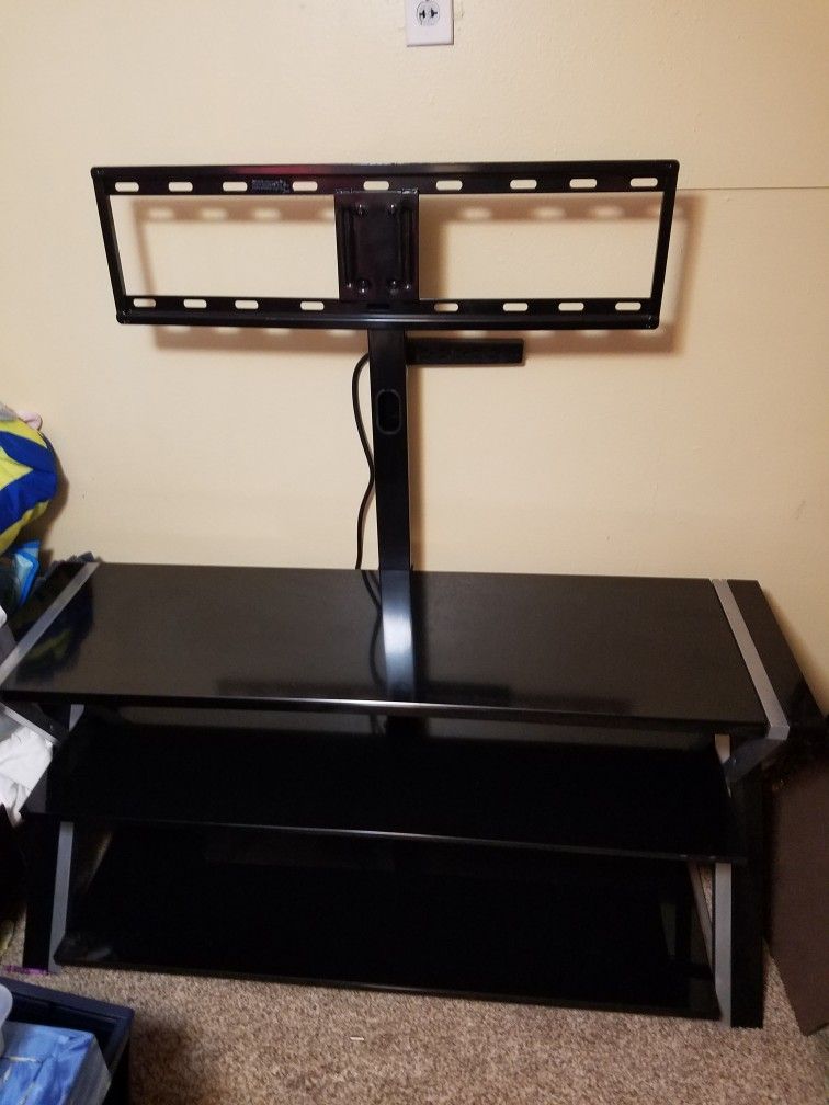 Entertainment Center With T.v Mount