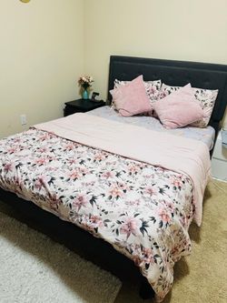 Queen Size Bed frame & mattress