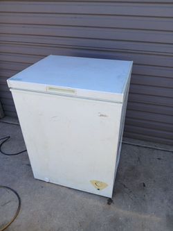 Deep freezer
