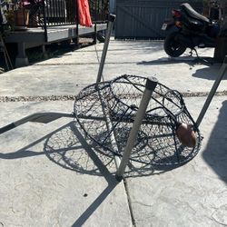 $80 Lobster Hoop basket holder (fits large and smaller hoops) fishing, daiwa, penn and shimano insert in rod 