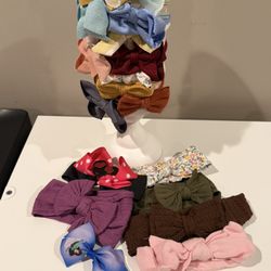 20 Baby Bows And Holder