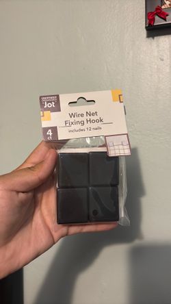Wire net fixing hook