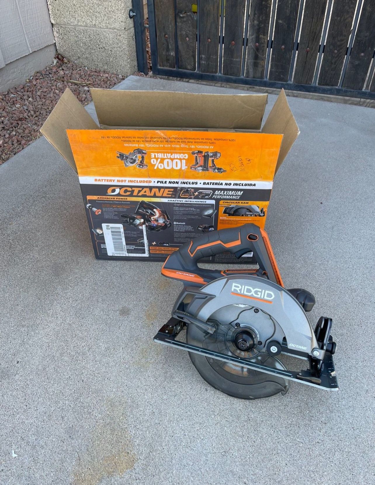RIDGID 18V OCTANE Brushless Cordless 1/4 Circular Saw (Tool
