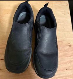 Mens shoes size 9.5
