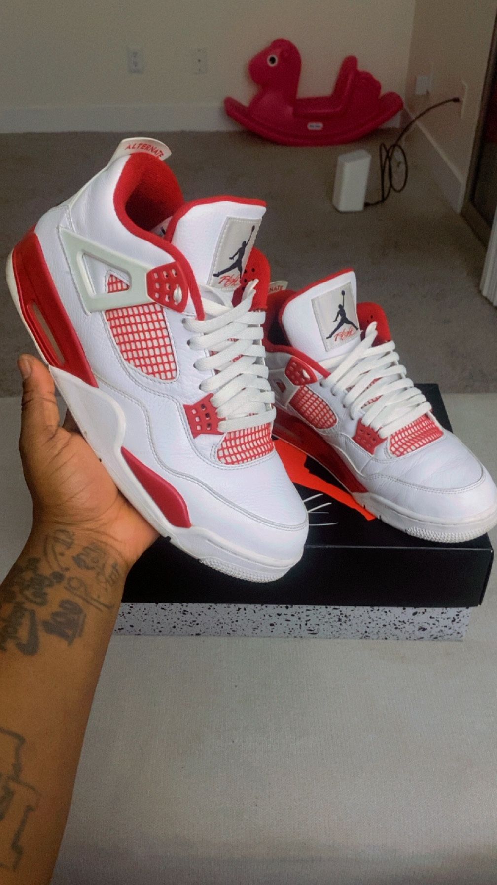 Jordan 4s “Alternate 89s” Size 12 (M) 120$