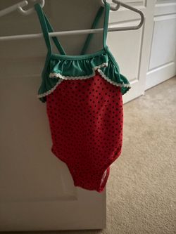 Girl swimsuit size 2T