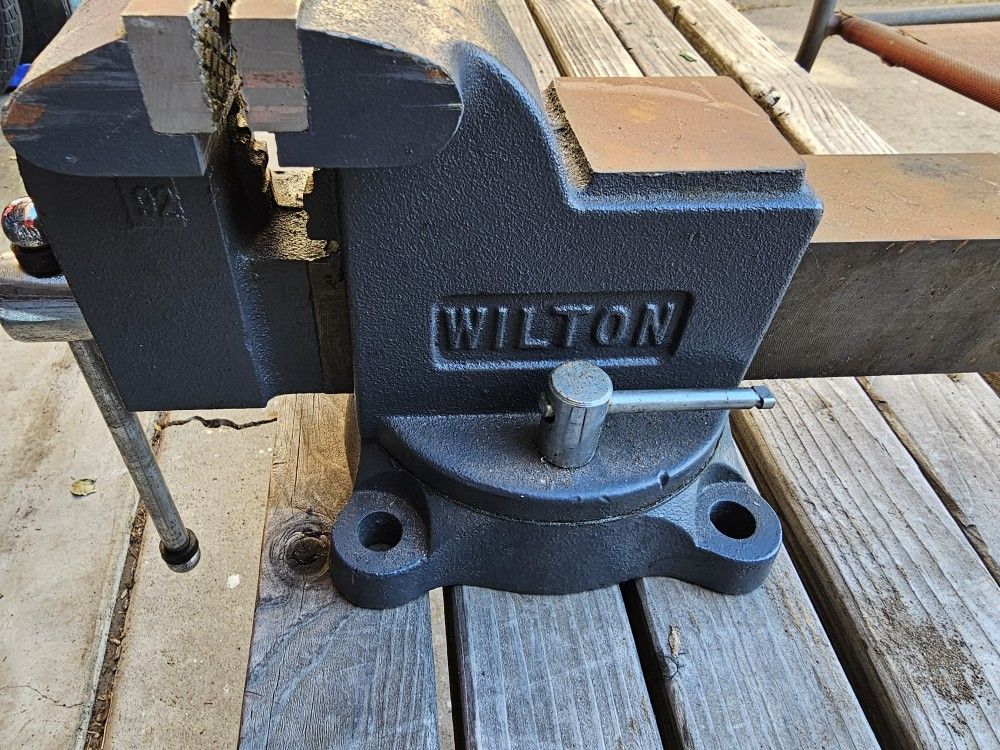 wilton vise for Sale in San Diego, CA OfferUp