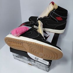 Jordan 1 Retro High OG Flight Club. Mens Size 10. Brand New. With Box.