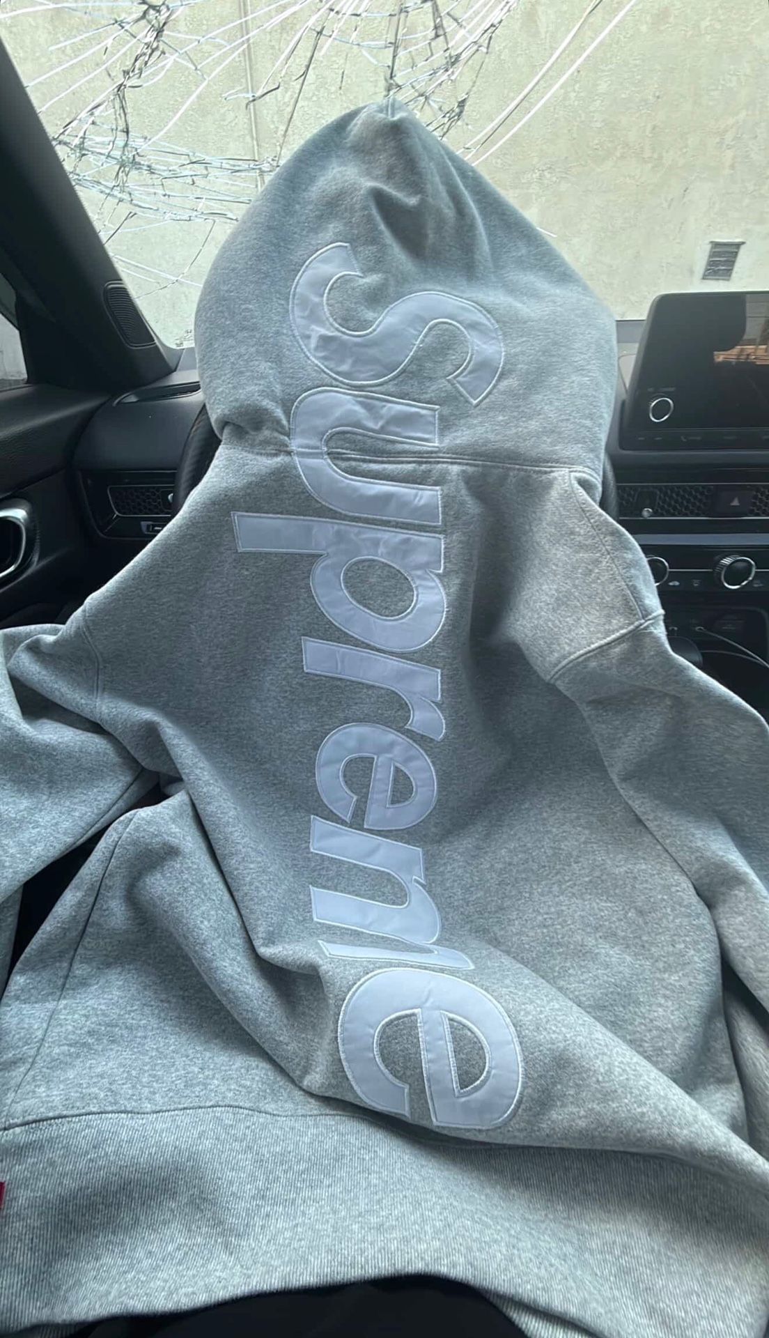 Supreme Sweater (medium)