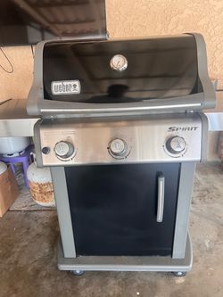 Weber Spirit 3-Burner Gas Grill