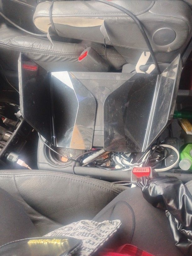 Nighthawk Router 12-stream Tri-band Wifi Router