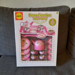 Rose Tea Party New