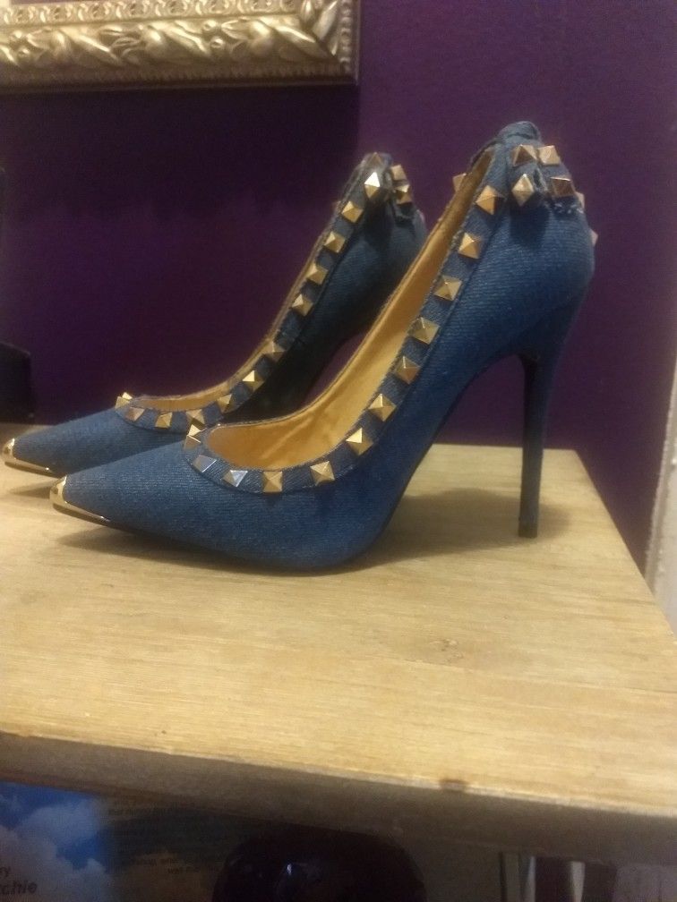Gold Studded Blue Jean High Heels Size 7.