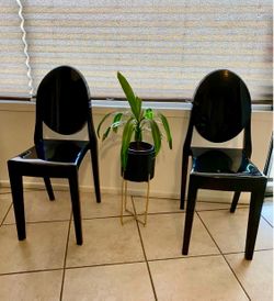 Acrylic dining chairs