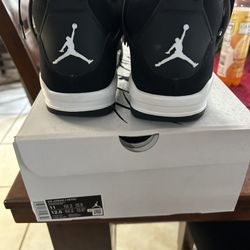 Nike Jordan 4s White Thunder Sz 11