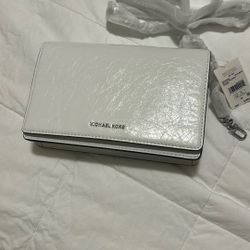 Michael Kors  Xbody Leather Optic White Jet Set.