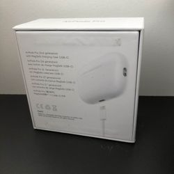 Apple AirPods 2 | Excellent Sound | Clean & Working Perfectly!