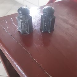Antique Wb Mfg Co Silver Plate Salt And Pepper Shakers 2" Tall