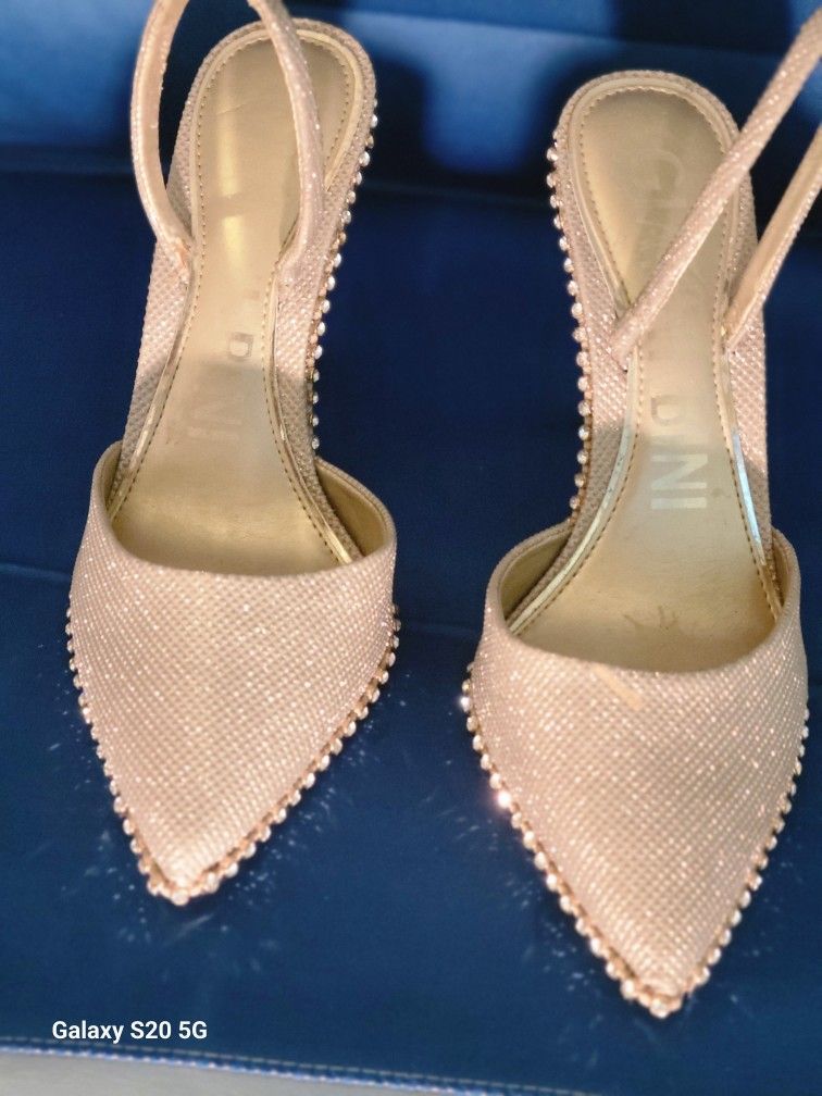 Shoes - Size 8 = $40