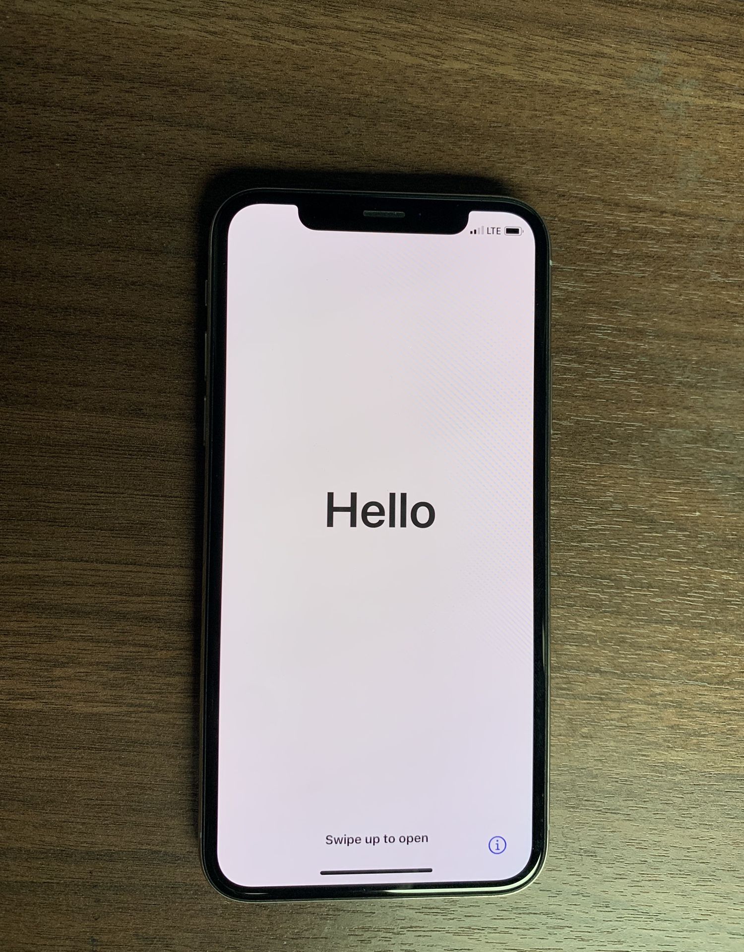 Unlocked Apple iPhone X (256GB/White)