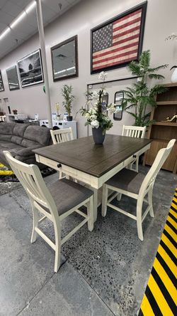 5 PC DINING TABLE