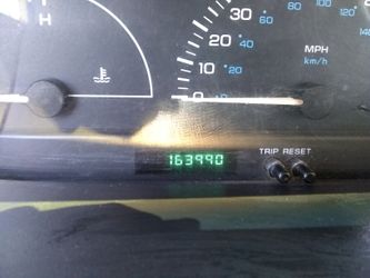 2000 Plymouth Voyager for parts