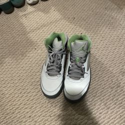 Air Jordan 5s grean bean