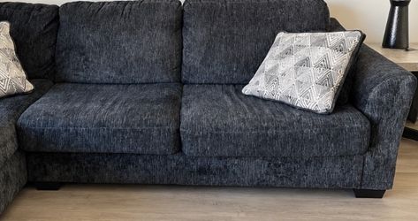 Large Charcoal Gray Sectional Couch w/ Chaise – Great Condition