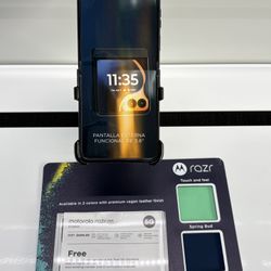 Motorola Razr BRAND NEW