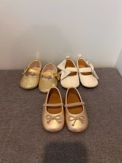 Infant shoes 6-12mo