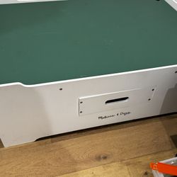 Melissa & Doug Playable 