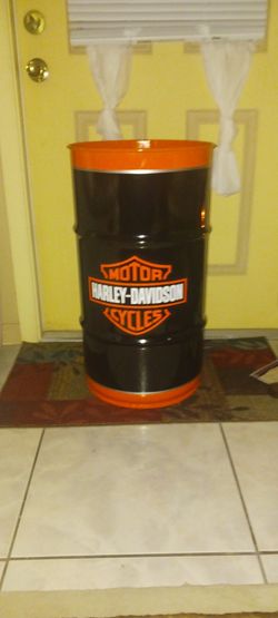 Heavy Duty Steel Comma Authentic Harley Davidson Trash Can