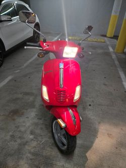 Vespa low miles