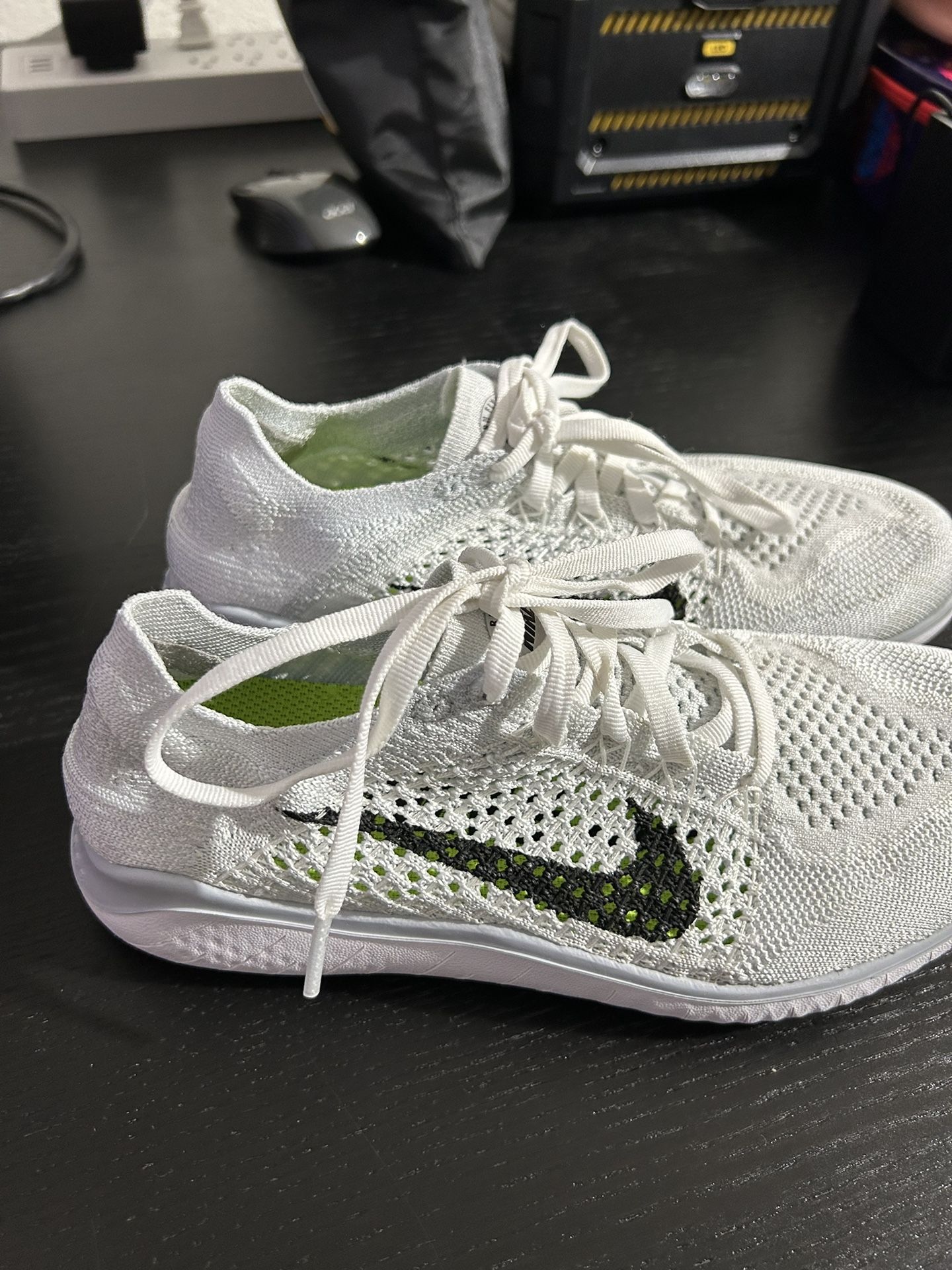 Nike Free RN Flyknit Running Shoes. Size 6.5 Womens 