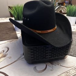 Sombrero De Niño,Corona De XV, TV