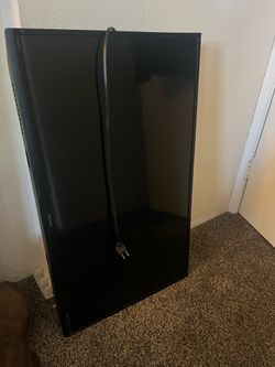 Sharp 32” Monitor
