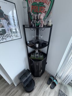 Bar cabinet