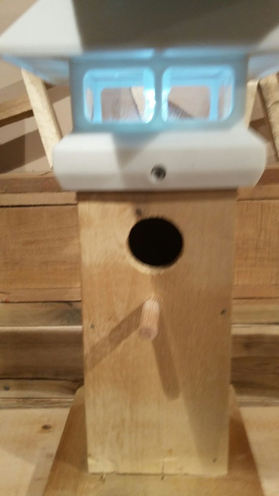 Reclaimed pallet wood bird house/ feeders