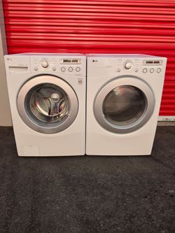 LG WASHER AND GAS DRYER SET