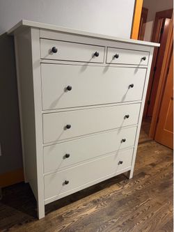 IKEA Hemnes 6 drawer dresser