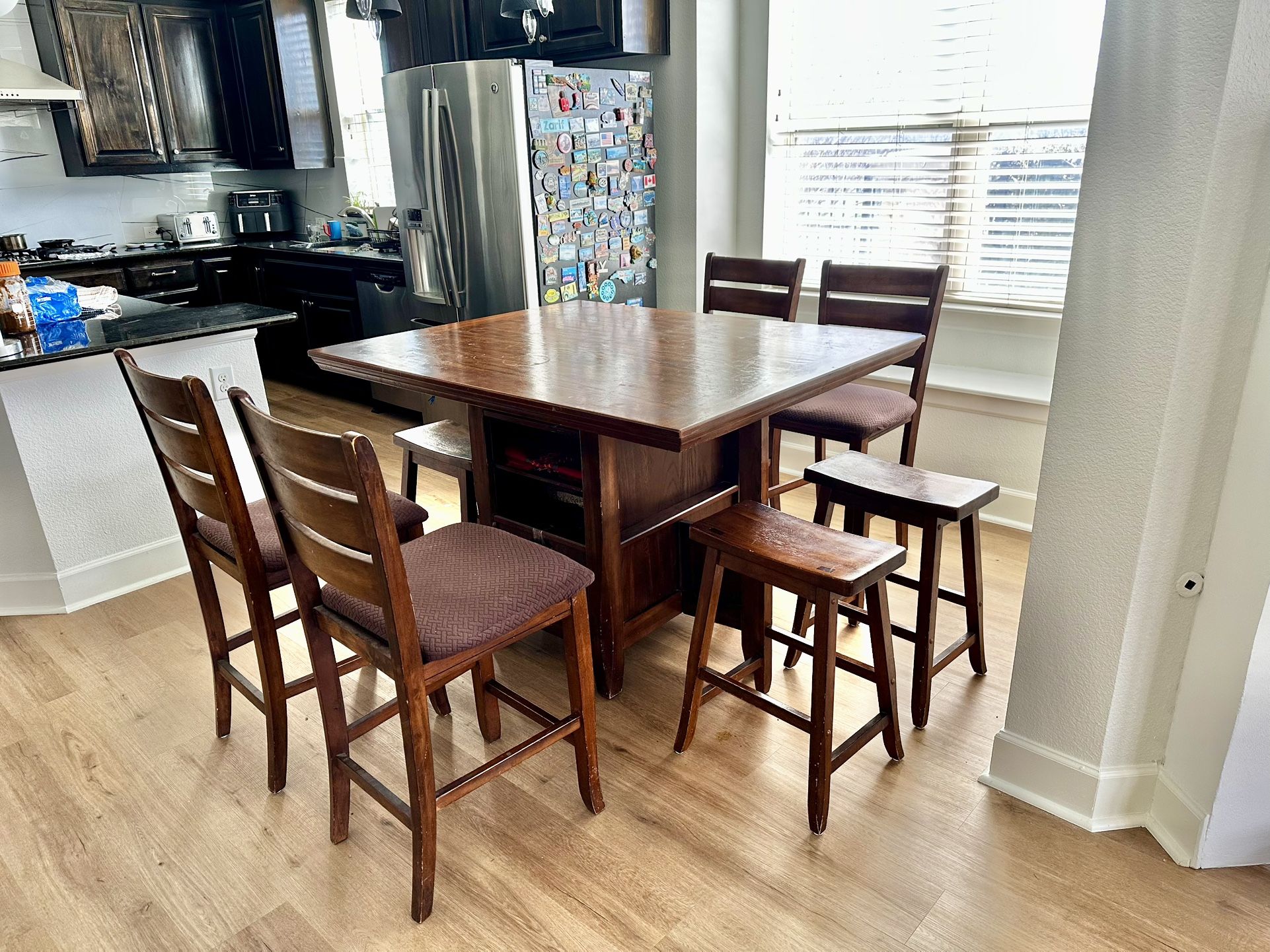 8 Person Solid Wood Dinning table