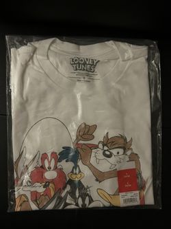 Looney Tunes Tee Shirt S